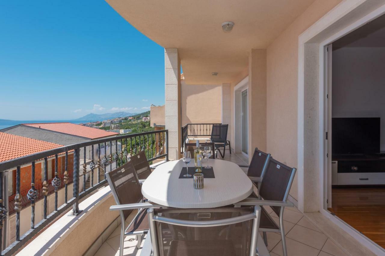Apartments Naja Makarska Exterior foto